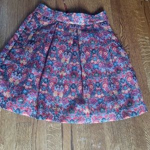 EUC Maeve floral mini skirt size small